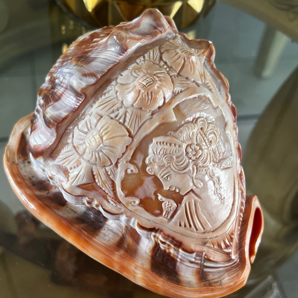 Italian Hand-Carved Conch Shell Cameo
